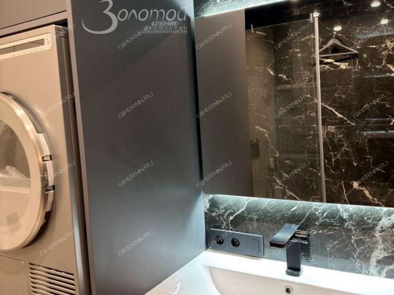 четырёхкомнатная квартира на проспекте Ленина дом 30 к5