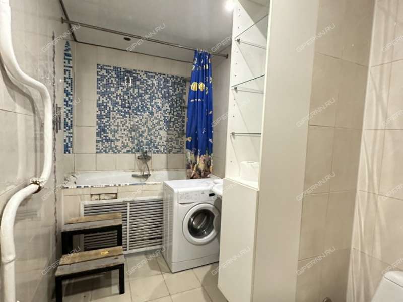 четырёхкомнатная квартира на Нижегородской улице дом 5а город Кстово