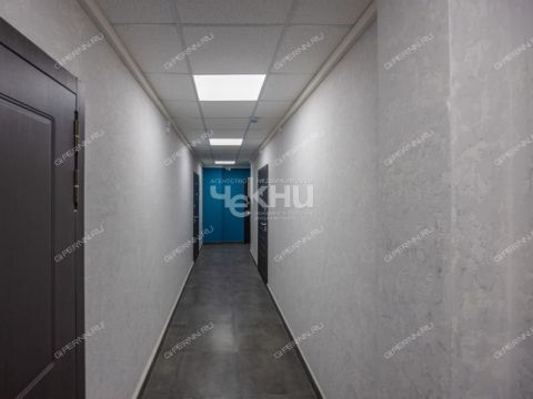 4-komnatnaya-ul-pravdinskaya-d-43 фото