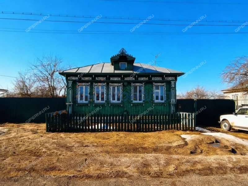 дом на Дорожной улице село Алешково