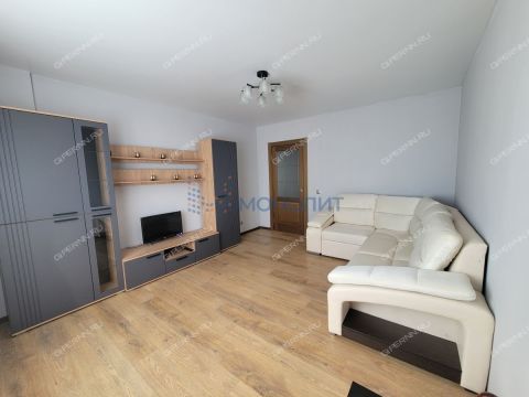 2-komnatnaya-ul-belozerskaya-d-1 фото