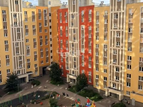 1-komnatnaya-ul-romantikov-d-3 фото