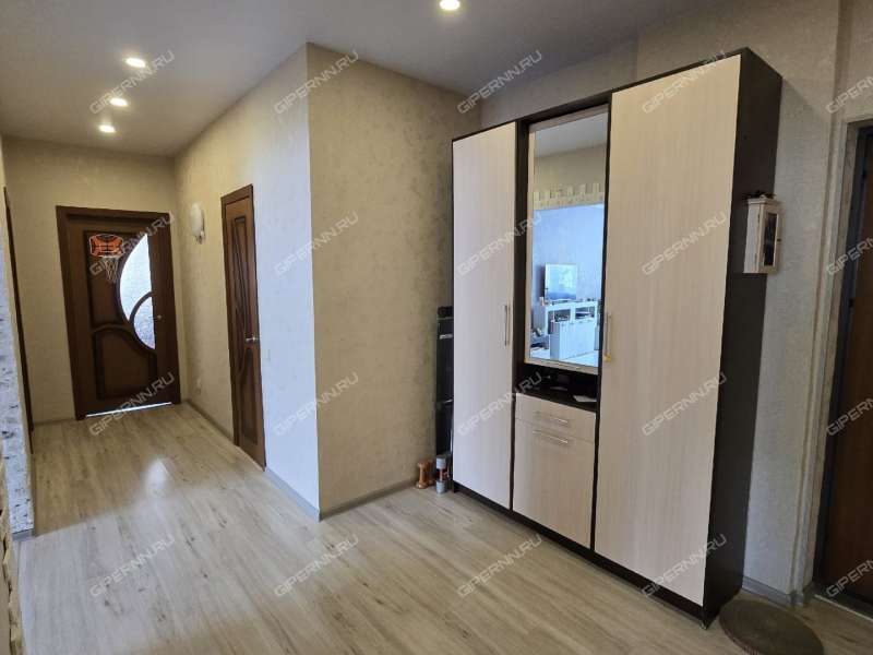 трёхкомнатная квартира на Тонкинской улице дом 14а