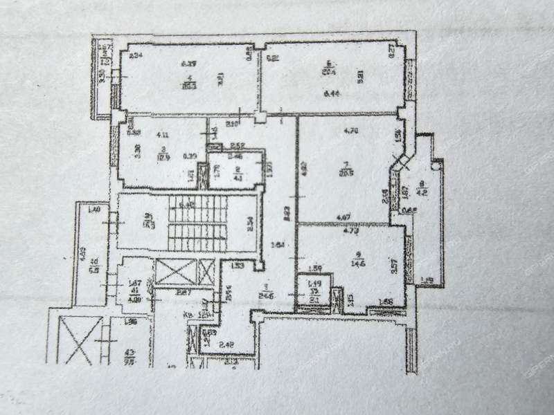 четырёхкомнатная квартира в новостройке на Полтавской улице дом 15