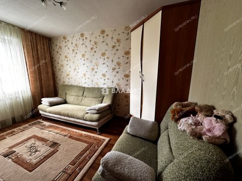3-komnatnaya-ul-verhnepecherskaya-d-12-k1 фото