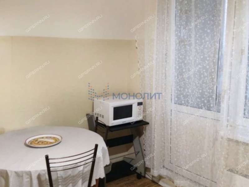 двухкомнатная квартира на Молодёжном проспекте дом 33