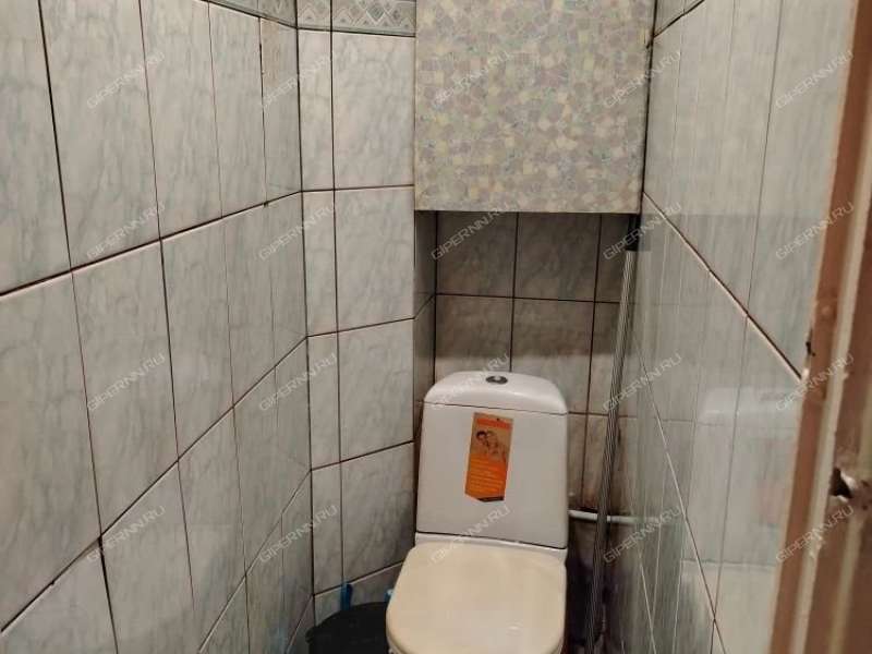 двухкомнатная квартира на проспекте Бусыгина дом 22