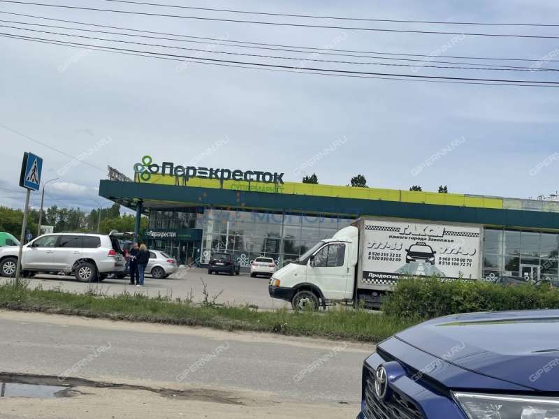 здание под недвижимость под медицинские учреждения, недвижимость под образовательные учреждения на улице Железнодорожная город Заволжье