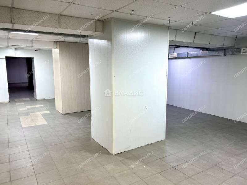 помещение под помещение свободного назначения на проспекте Ленина