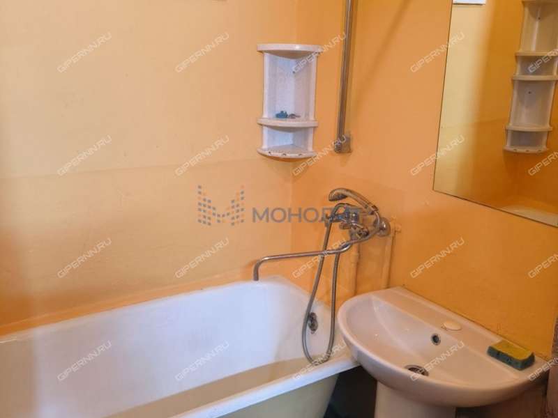 двухкомнатная квартира на Тихорецкой улице дом 10