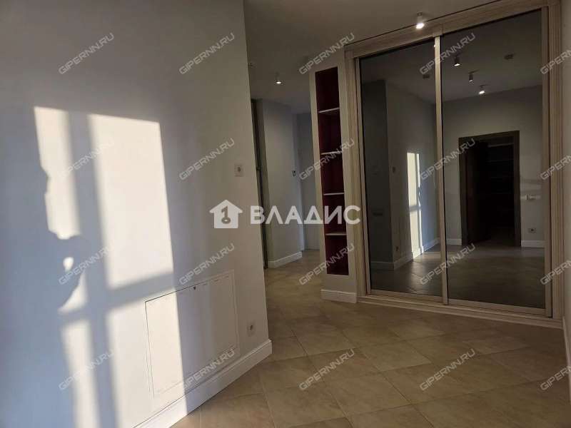 трёхкомнатная квартира в Корейском переулке дом 8