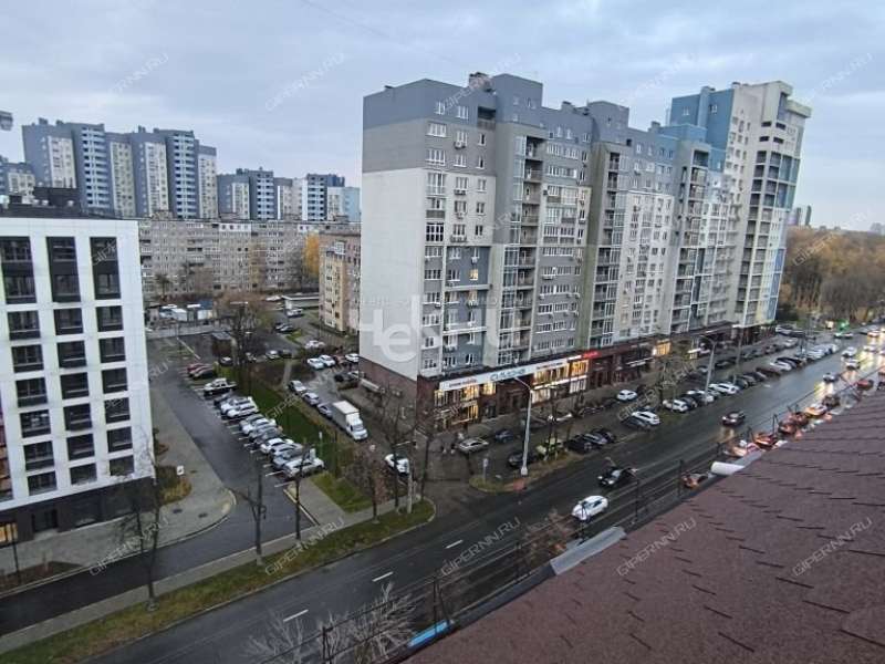 четырёхкомнатная квартира на улице Белинского дом 62