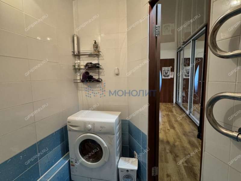 трёхкомнатная квартира на улице Героев Космоса дом 4