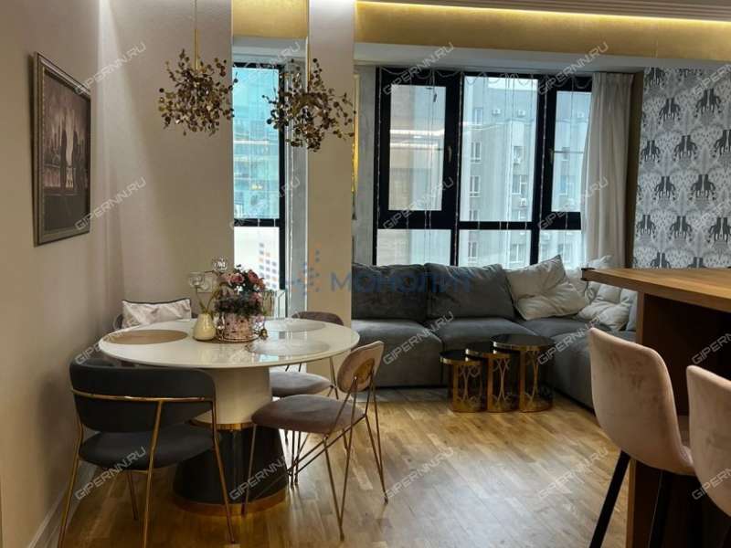 трёхкомнатная квартира на улице Нестерова дом 22