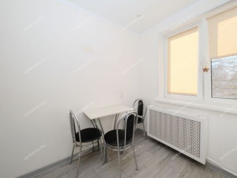 1-komnatnaya-ul-efremova-d-3 фото