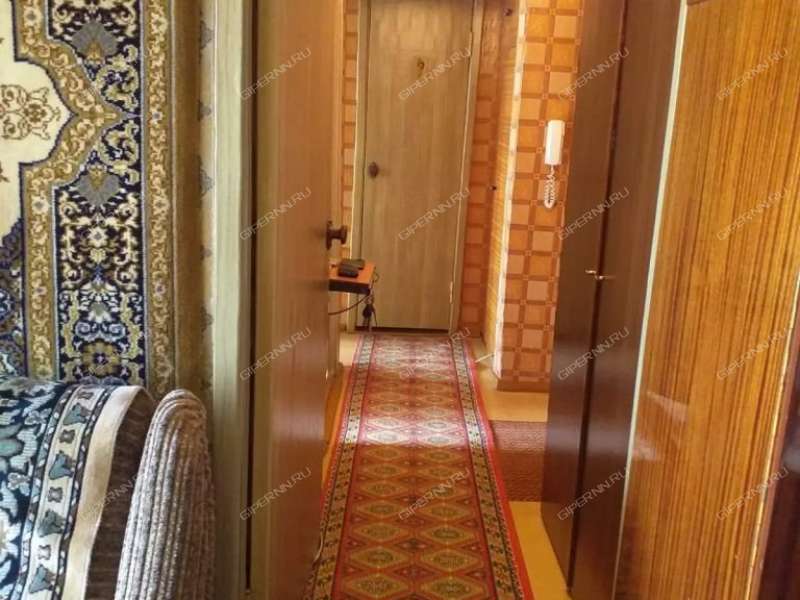 двухкомнатная квартира на Подворной улице дом 1