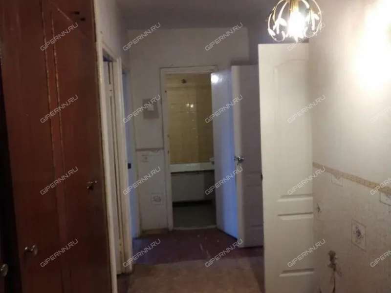 трёхкомнатная квартира на улице Максима Горького дом 152а
