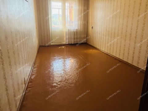 2-komnatnaya-ul-admirala-makarova-d-5 фото