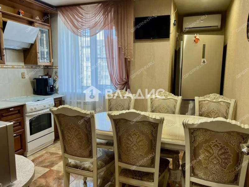 трёхкомнатная квартира на Мончегорской улице дом 18 к2