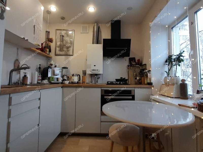 двухкомнатная квартира на улице Невзоровых дом 38/6