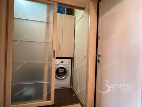 4-komnatnaya-ul-yuliusa-fuchika-d-7 фото