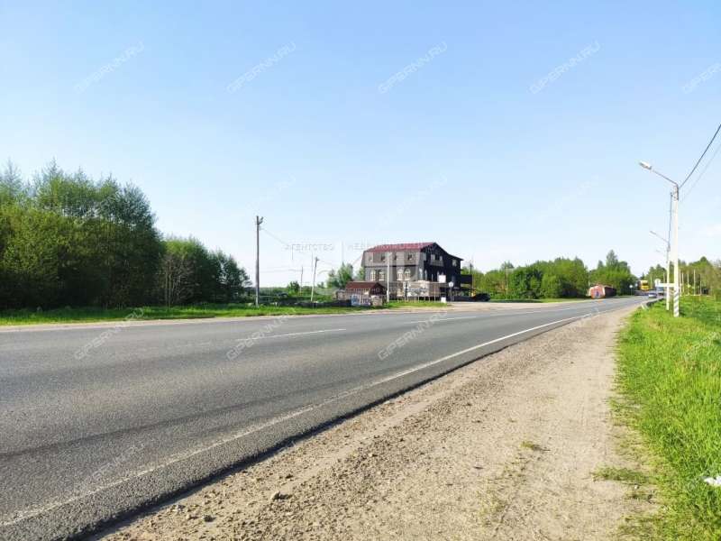 здание под недвижимость под общепит на Малое Чухово деревня Малое Чухово