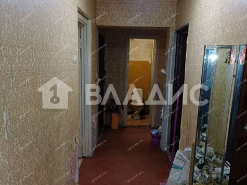 четырёхкомнатная квартира на Южном шоссе дом 2А