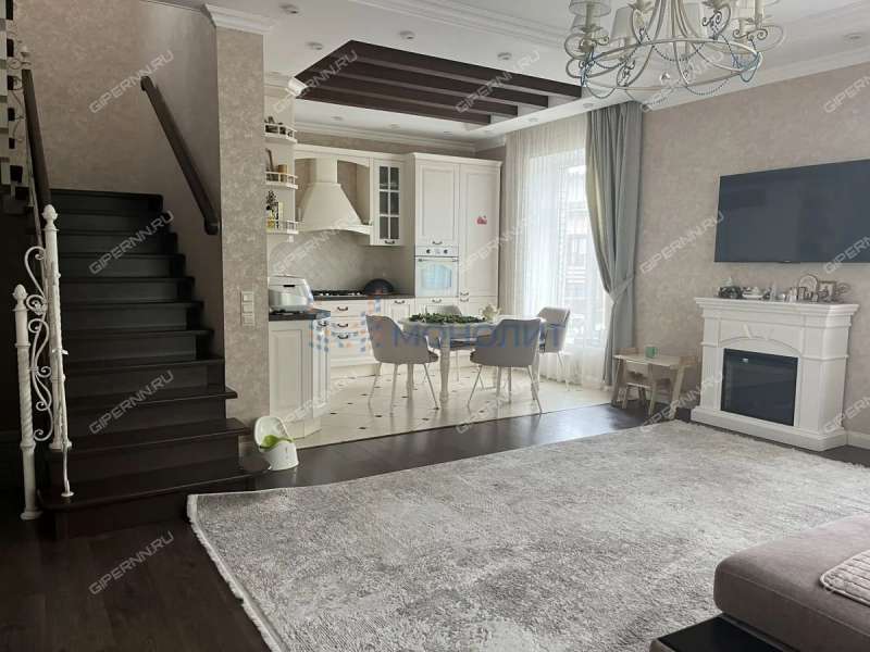 таунхаус на -