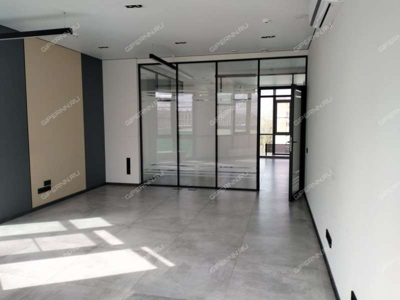 помещение под торговую площадь на Большая Печерская ул., д.40