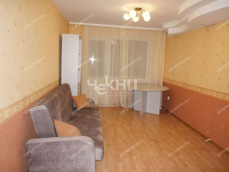 трёхкомнатная квартира на улице Тропинина дом 12