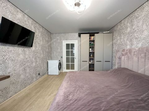 2-komnatnaya-b-r-yuzhnyy-d-18 фото