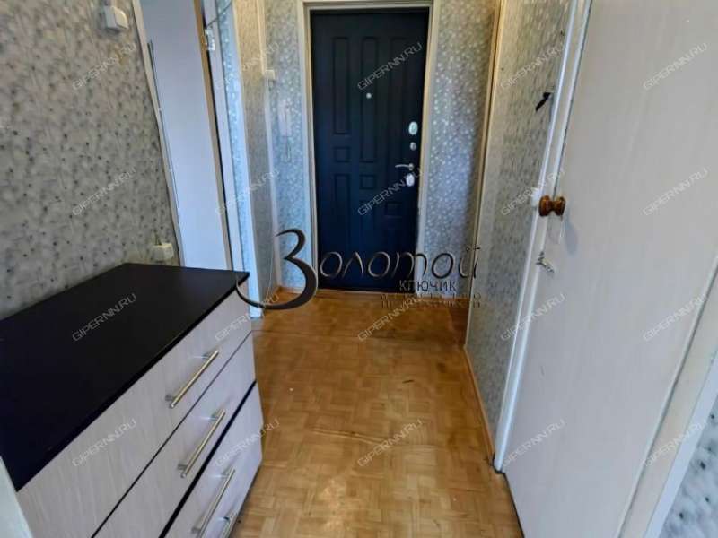 однокомнатная квартира на Днепропетровской улице дом 10