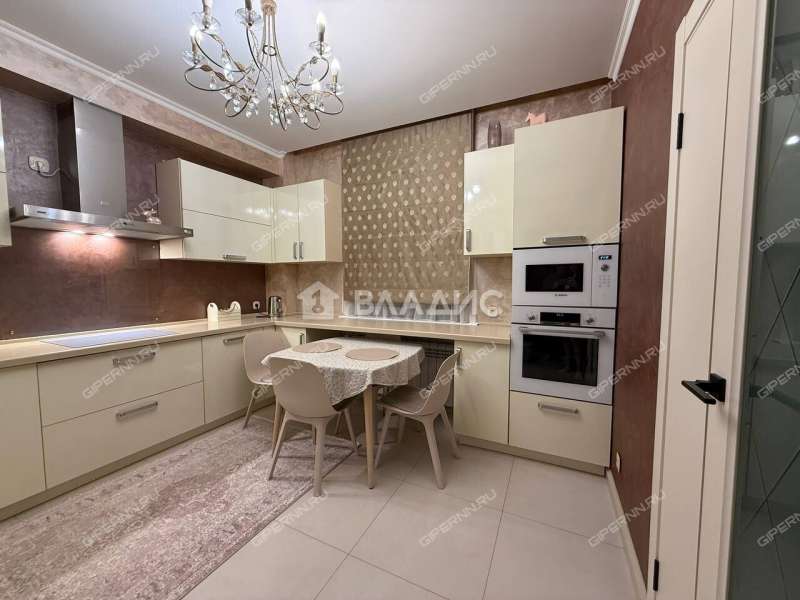 двухкомнатная квартира на улице Родионова дом 45