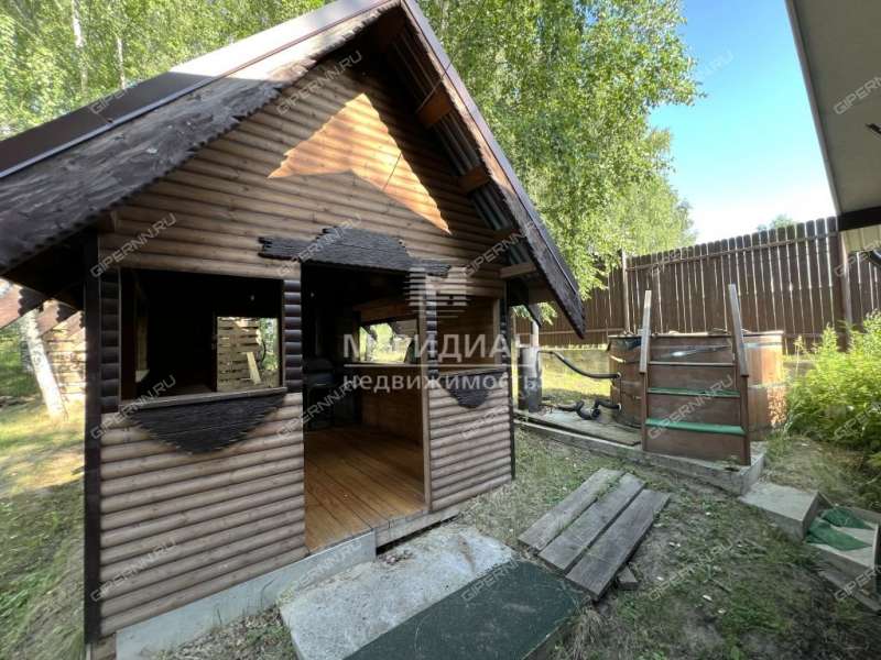 здание под коммерческую недвижимость на Альпийская село Шава