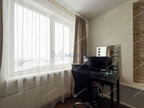 3-komnatnaya-ul-rodionova-d-165-k10 фото