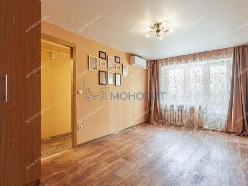 трёхкомнатная квартира на Светлогорской улице дом 2Б