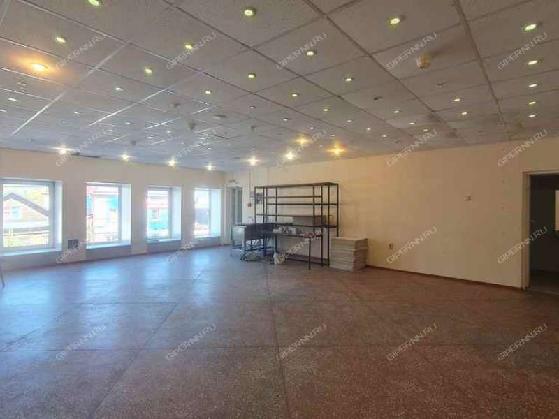 помещение под торговую площадь на Долгополова ул, д. 50/40