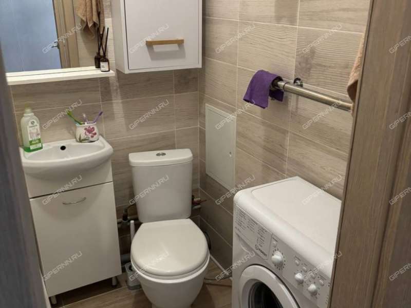 двухкомнатная квартира на Бурнаковской улице дом 61