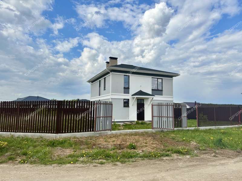 дом на Еловая ул. город Кстово