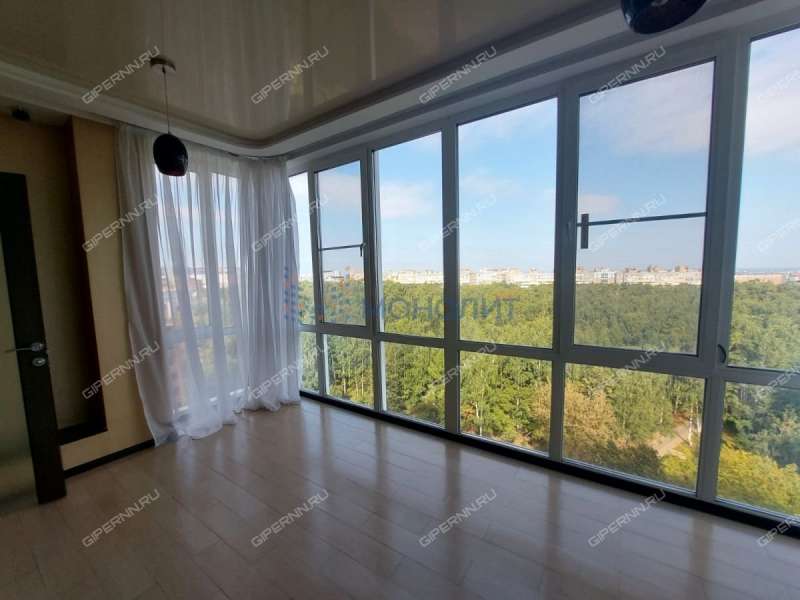 трёхкомнатная квартира на улице Тимирязева дом 35