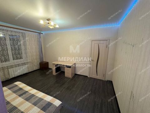 2-komnatnaya-ul-glazunova-d-11 фото