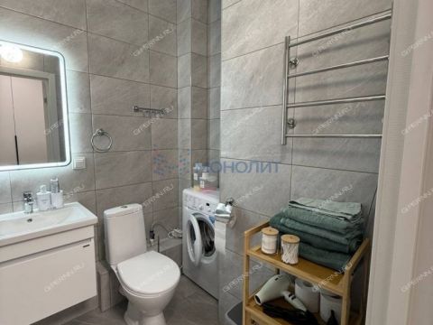 kvartira-studiya-ul-rodionova-d-31 фото