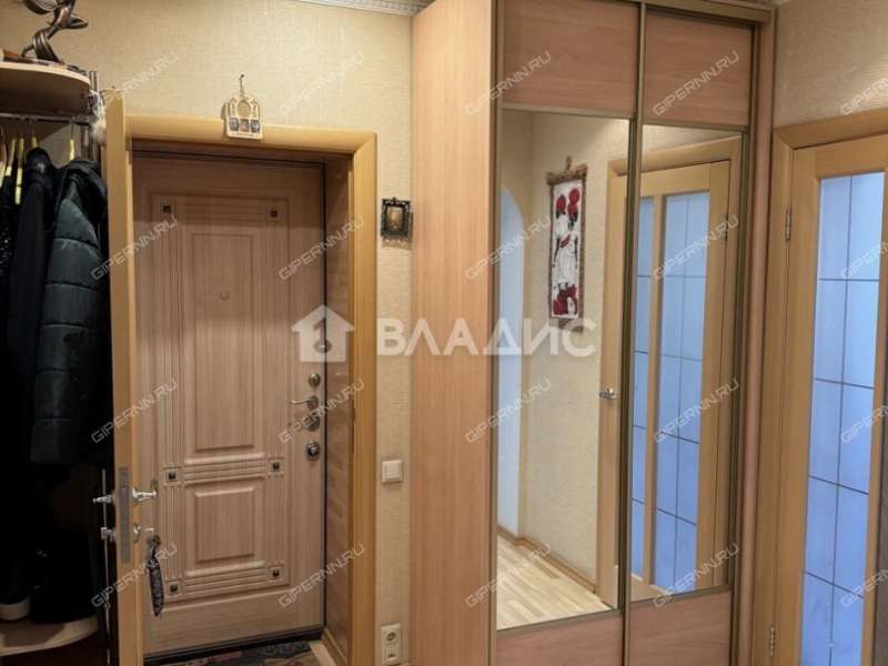 трёхкомнатная квартира на Комсомольской улице дом 3