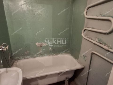 3-komnatnaya-ul-kosmicheskaya-d-44 фото