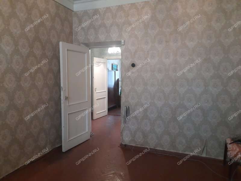 трёхкомнатная квартира на улице Краснодонцев дом 3