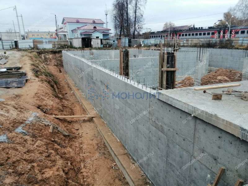 помещение под склад, недвижимость под автобизнес на улице Крупской город Бор