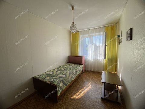 2-komnatnaya-ul-admirala-makarova-d-7-1 фото