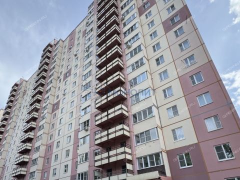 3-komnatnaya-ul-rodionova-d-27 фото