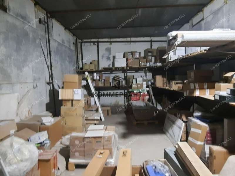 здание под офис, торговую площадь на улице Героя Шапошникова