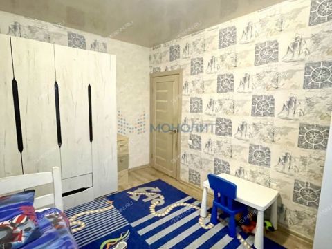 taunhaus-per-pervyy-tihiy-d-3 фото